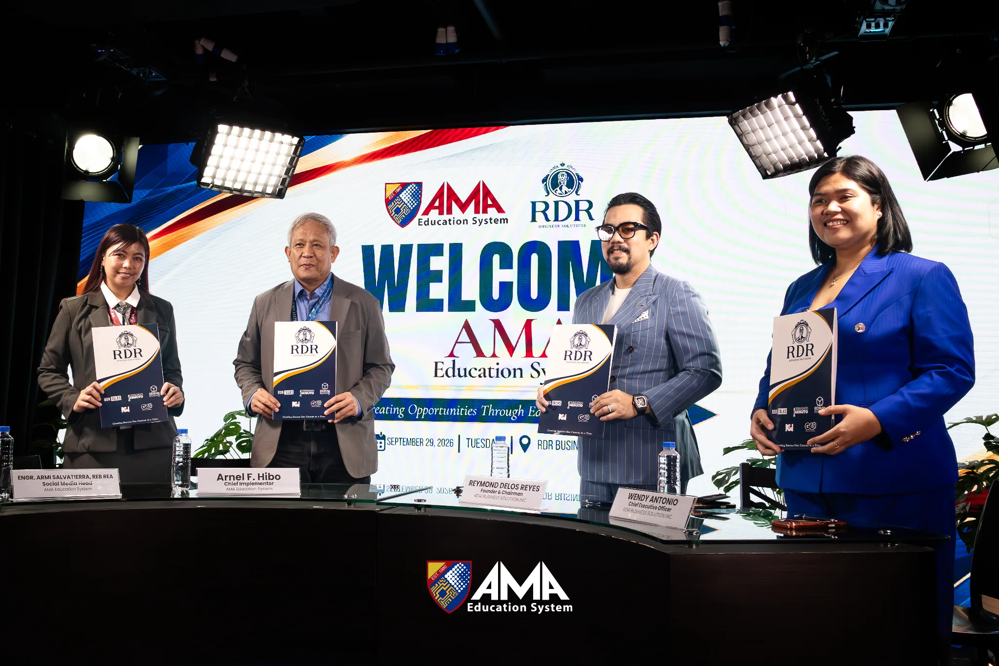 AMA Education System and RDR sign the TESDA Cyber Threat Intelligence Analysis Level III memorandum of agreement